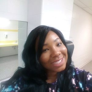 Meet your Posher, Amara